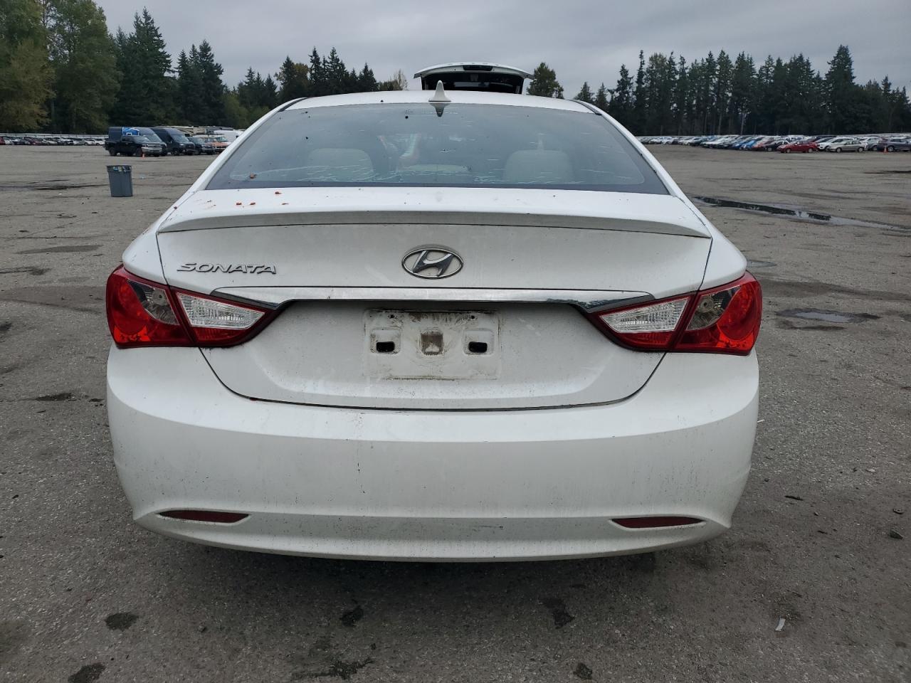 2011 HYUNDAI SONATA