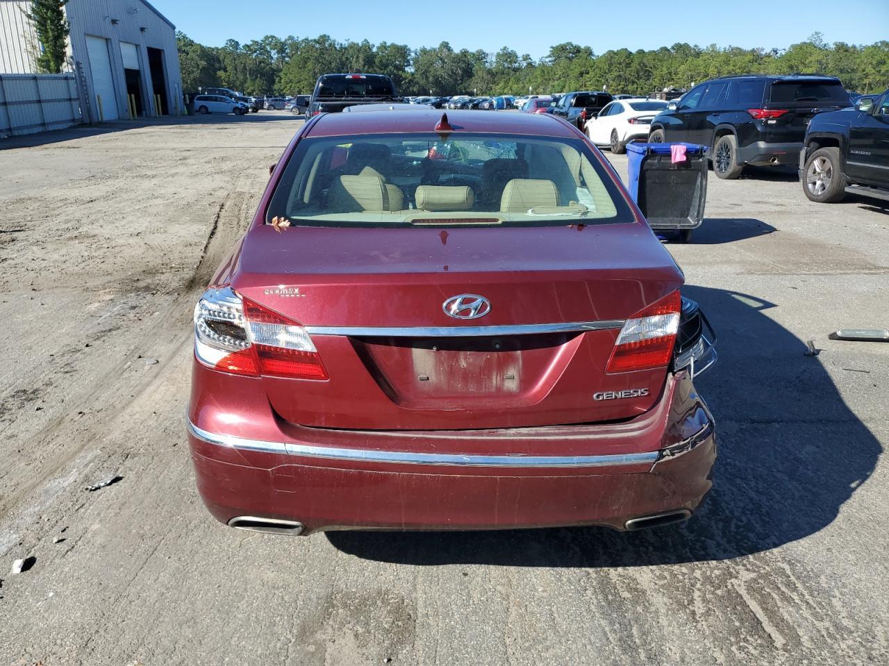 2013 HYUNDAI GENESIS