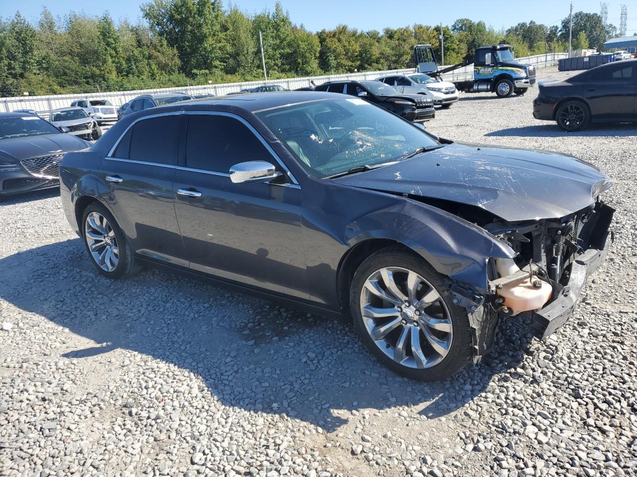 2019 CHRYSLER 300