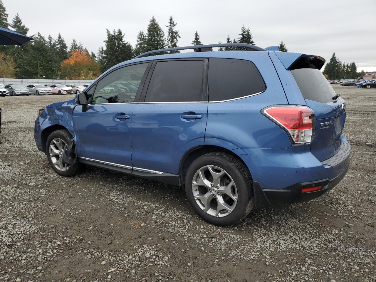 2017 SUBARU FORESTER