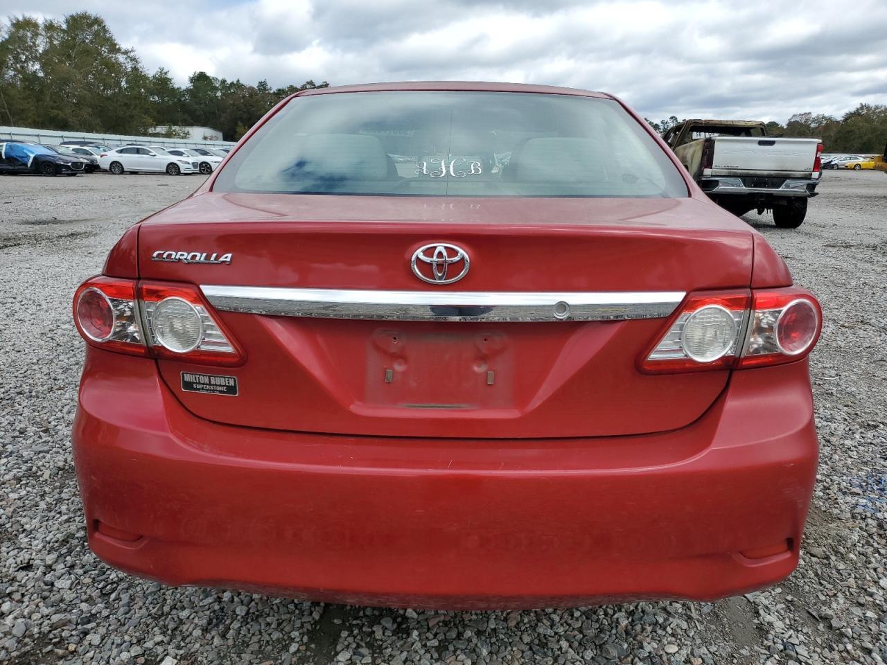 2013 TOYOTA COROLLA