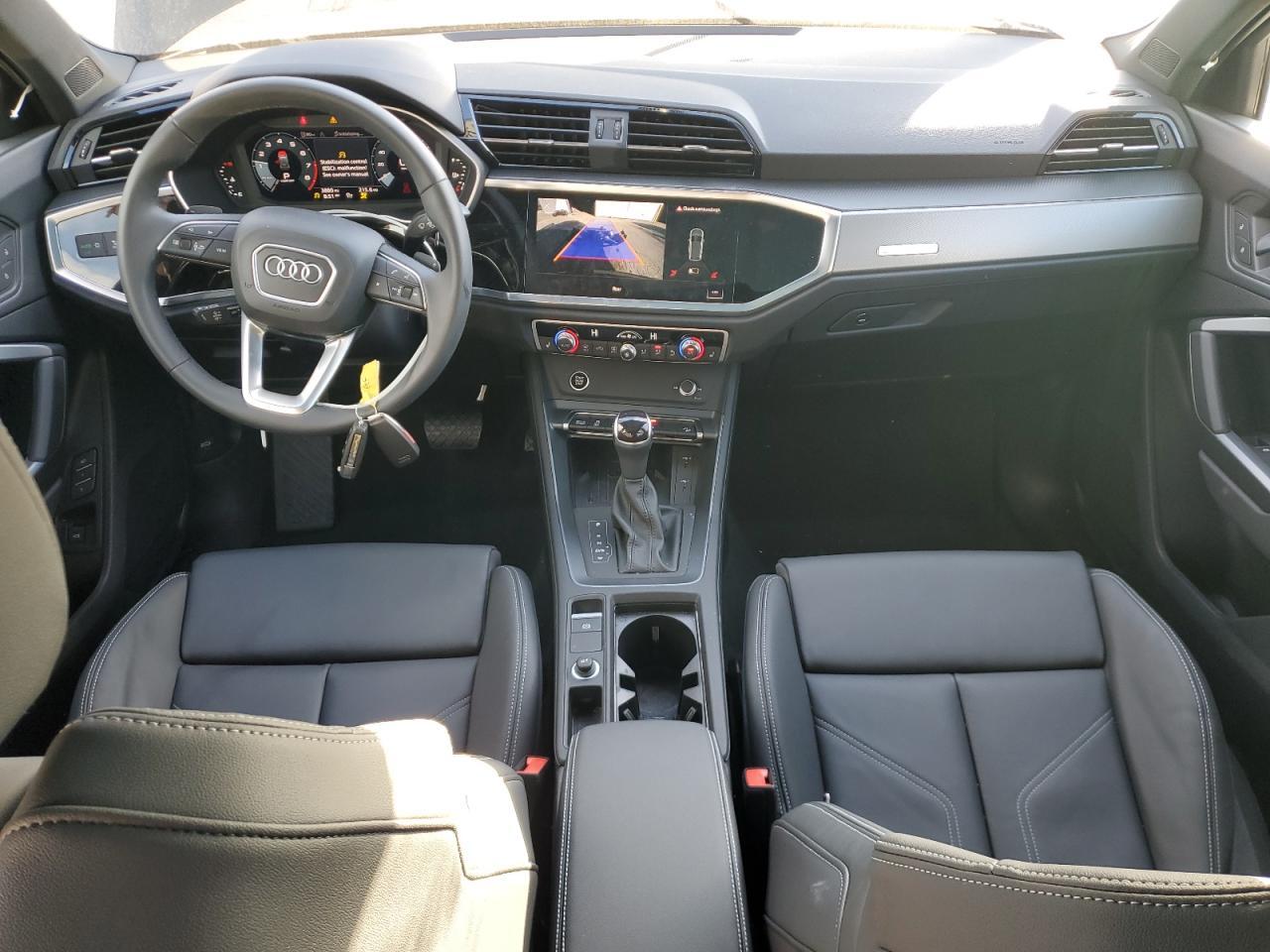 2025 AUDI Q3