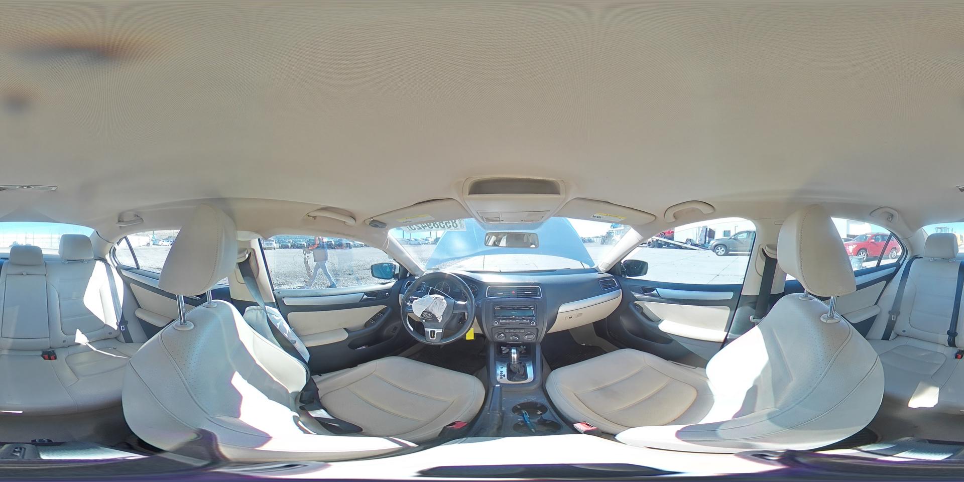 2013 VOLKSWAGEN JETTA