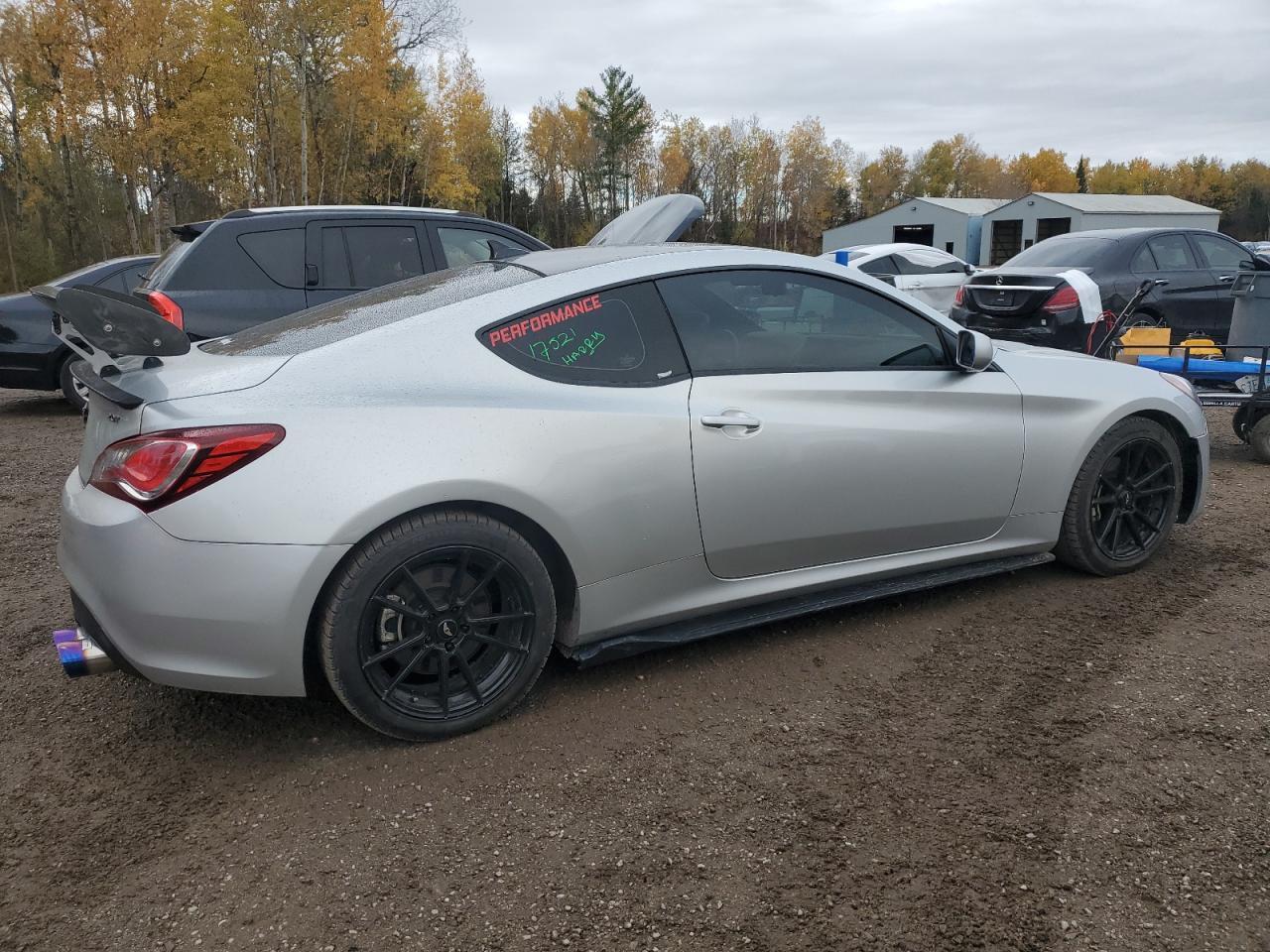 2013 HYUNDAI GENESIS