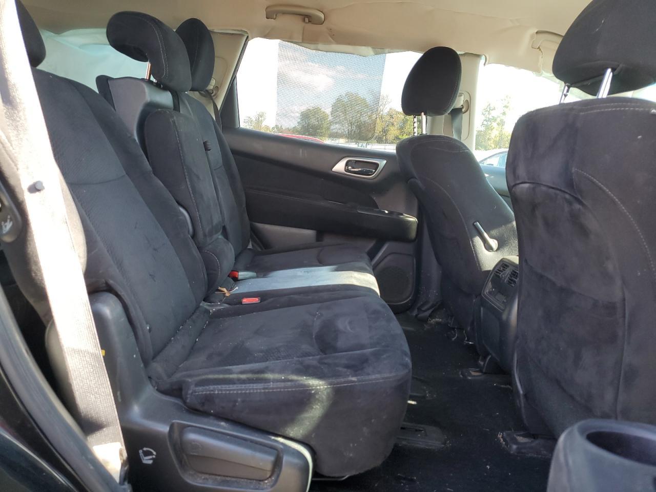 2016 NISSAN PATHFINDER