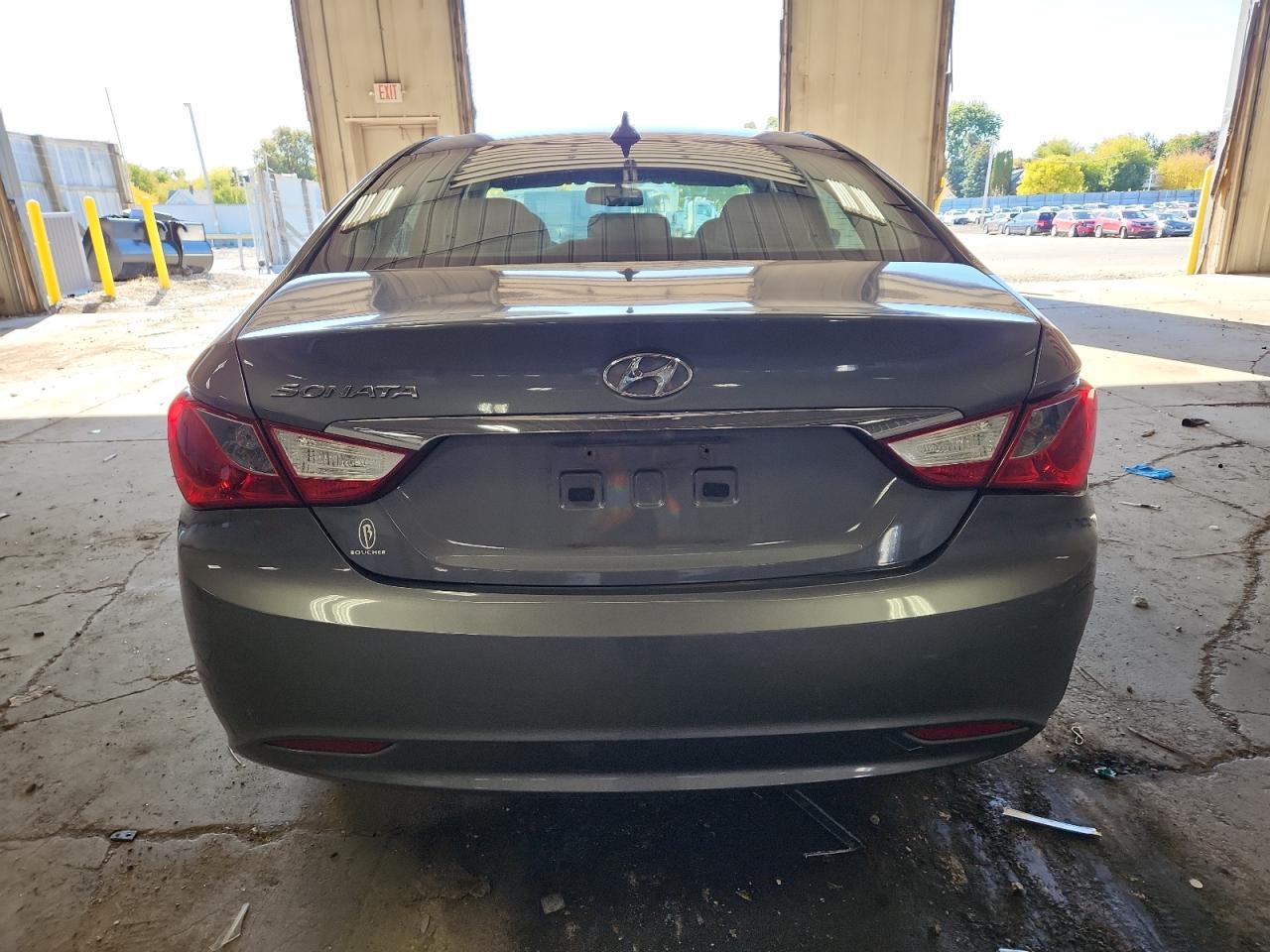 2013 HYUNDAI SONATA