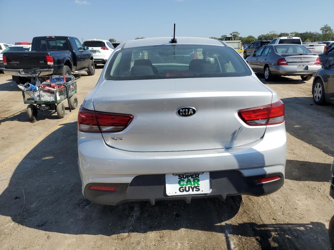 2018 KIA RIO