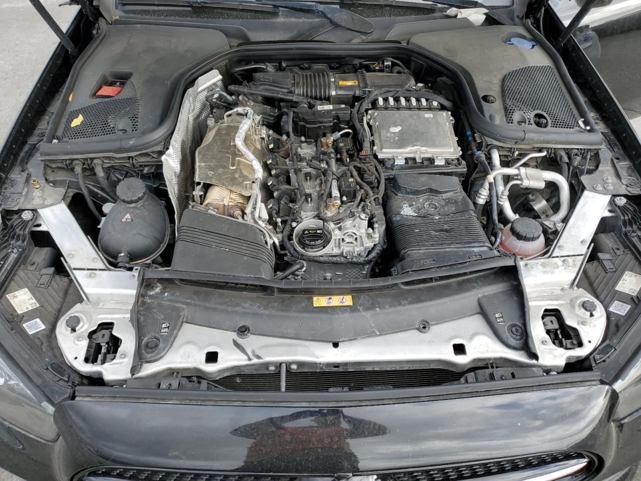 2022 MERCEDES-BENZ E-Class