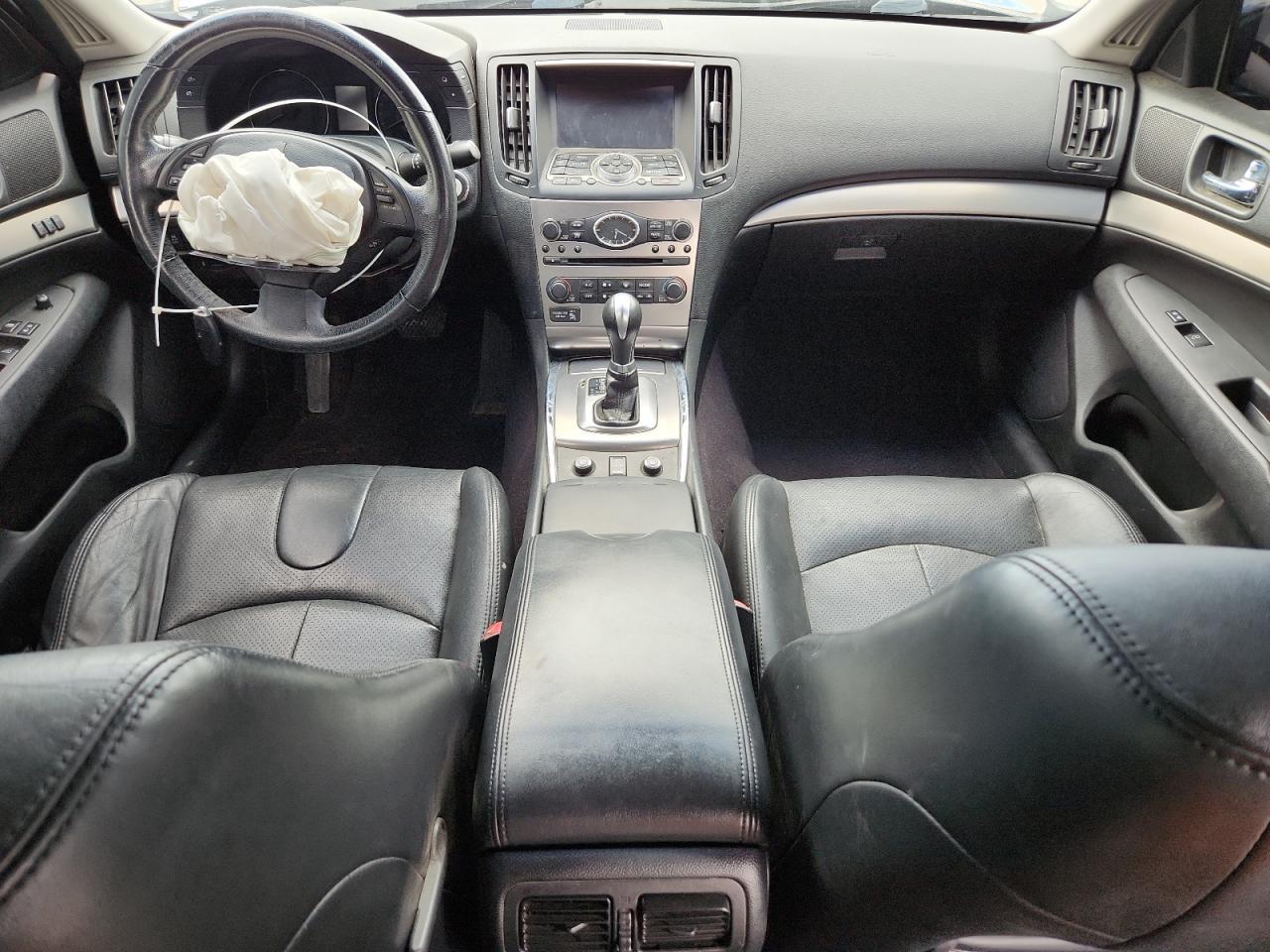 2013 INFINITI G37