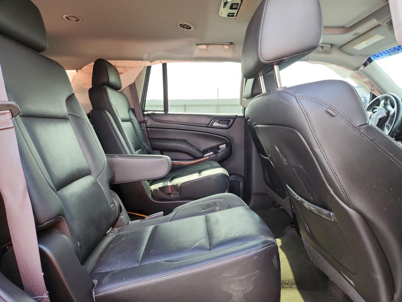 2016 CHEVROLET Tahoe