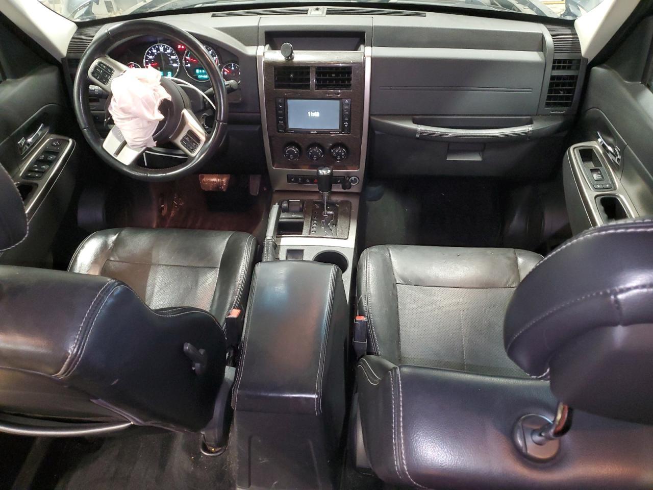 2012 JEEP Liberty