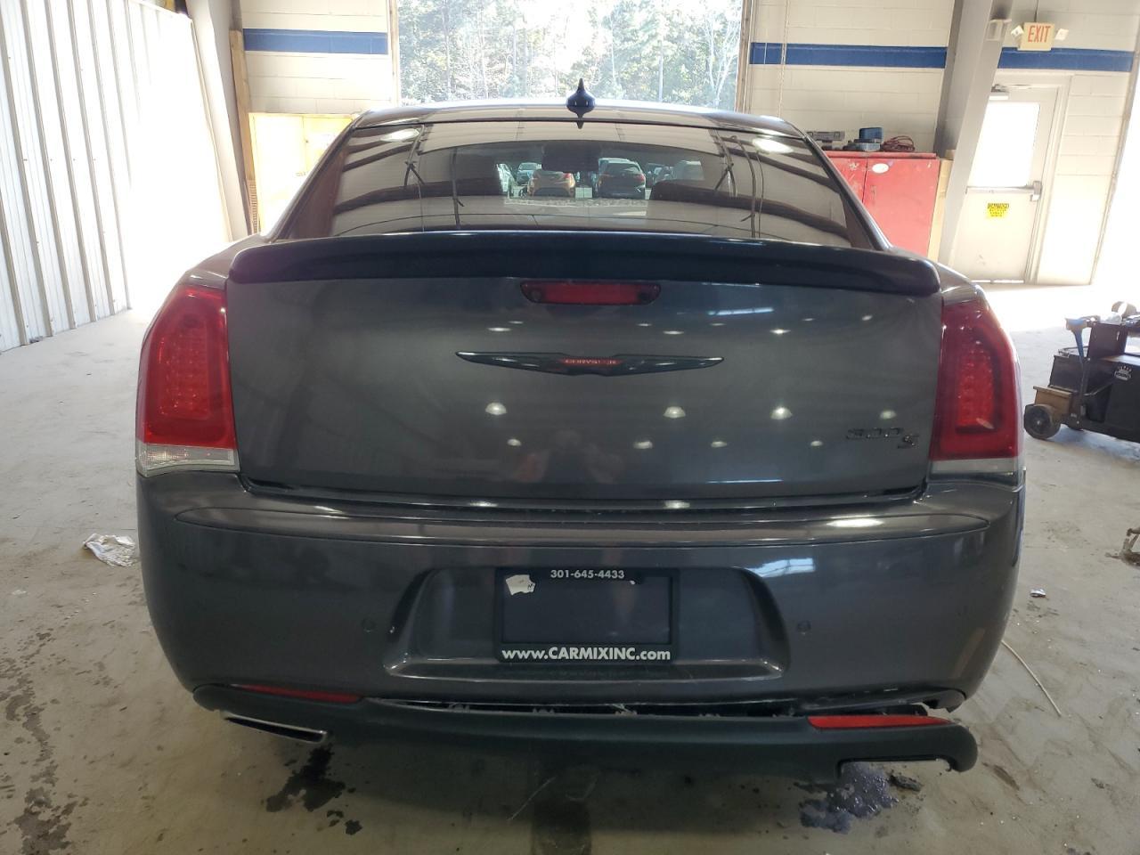 2021 CHRYSLER 300