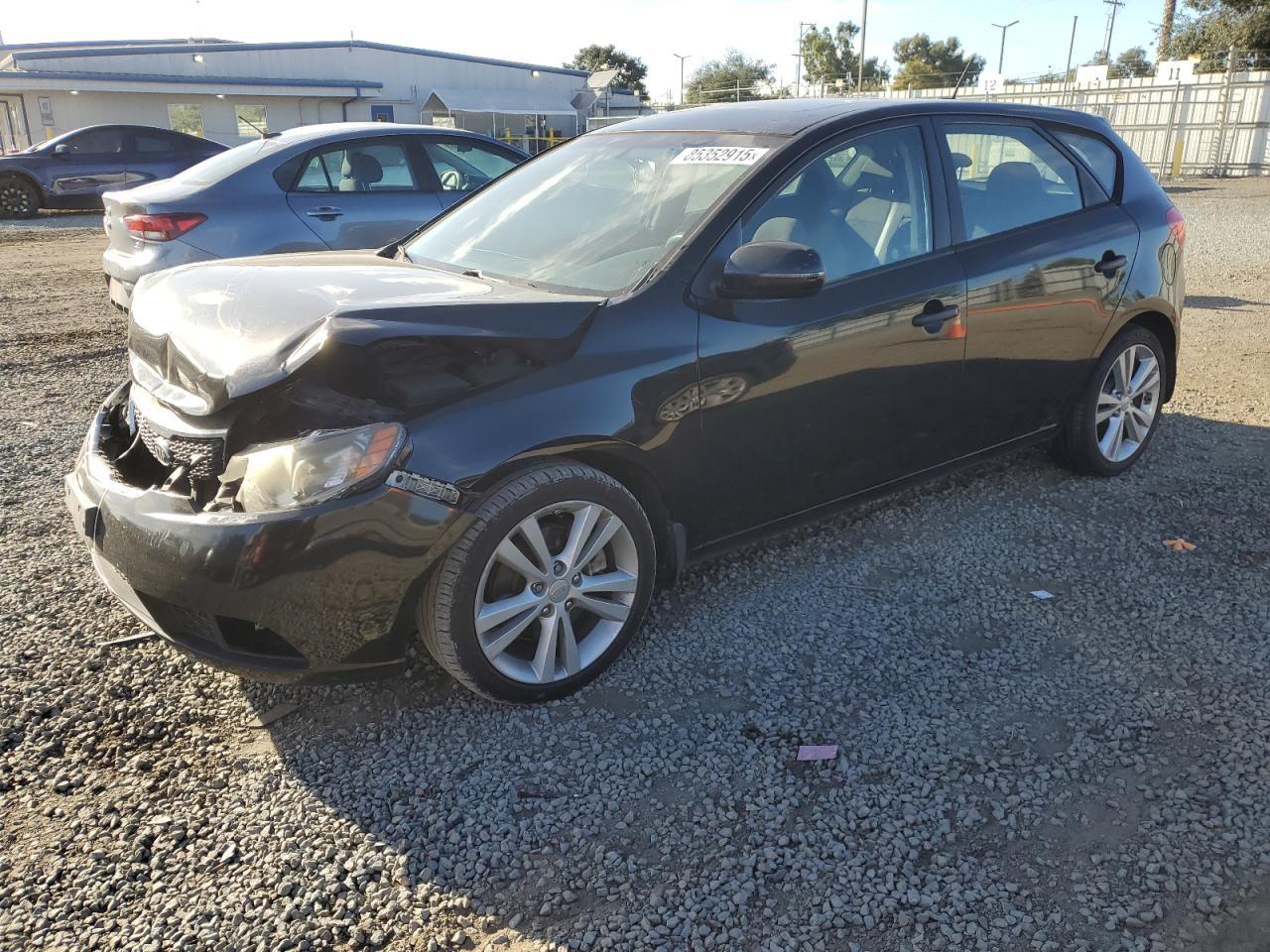 2011 KIA FORTE