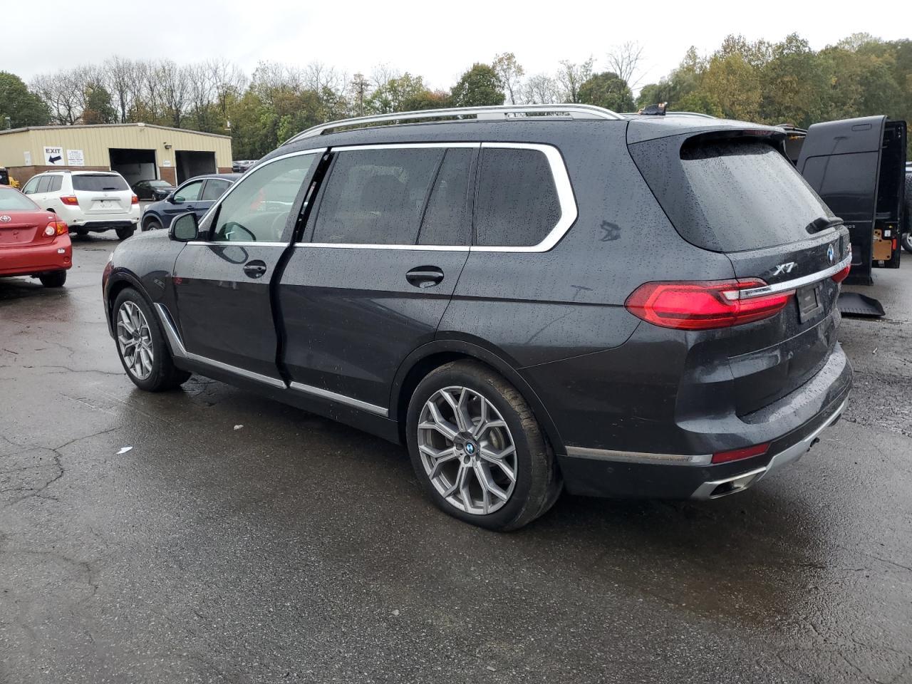 2019 BMW X7