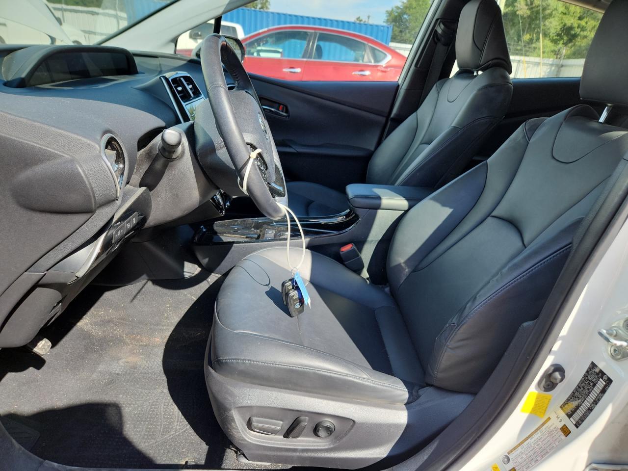 2020 TOYOTA PRIUS