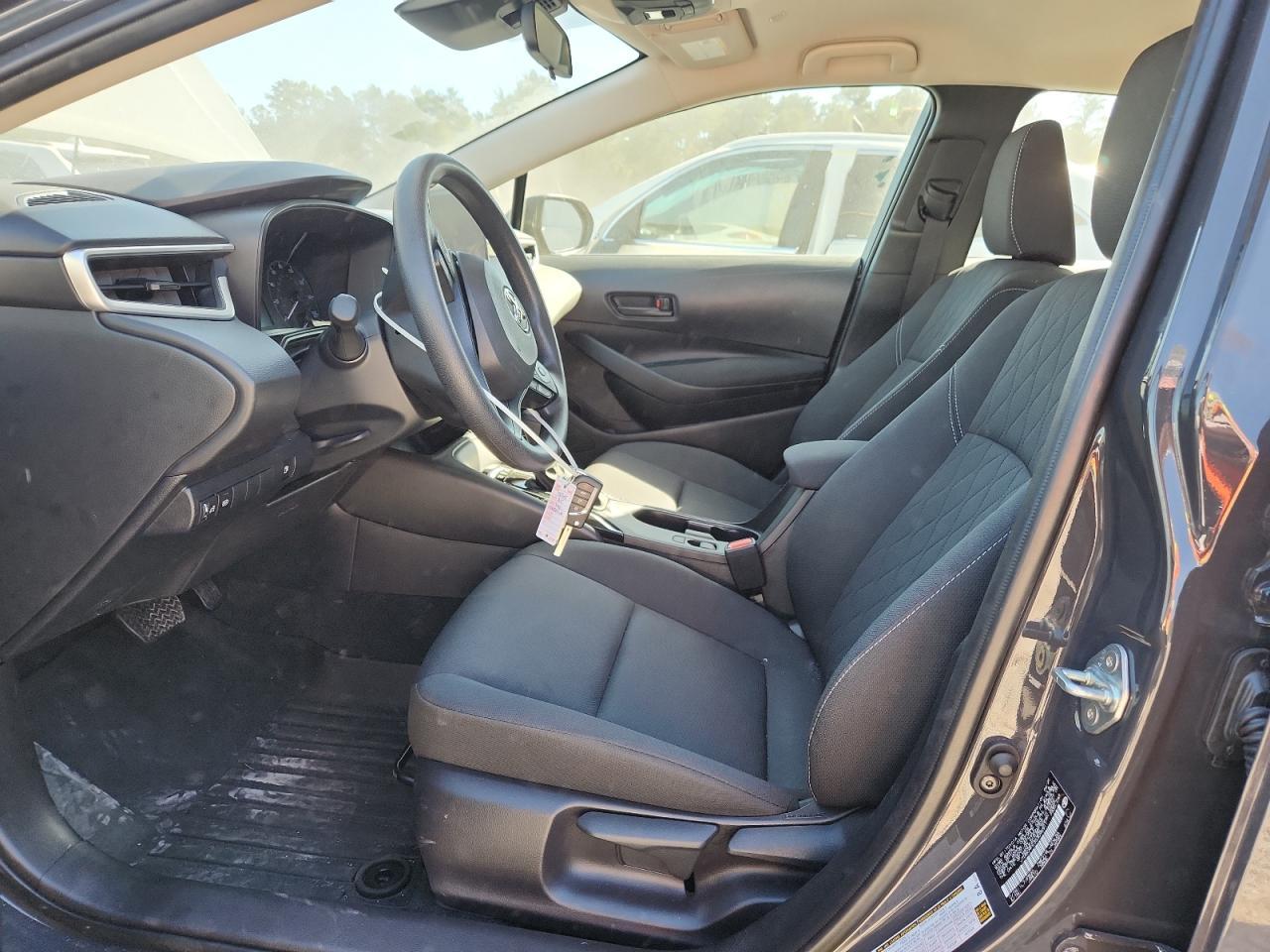 2025 TOYOTA COROLLA