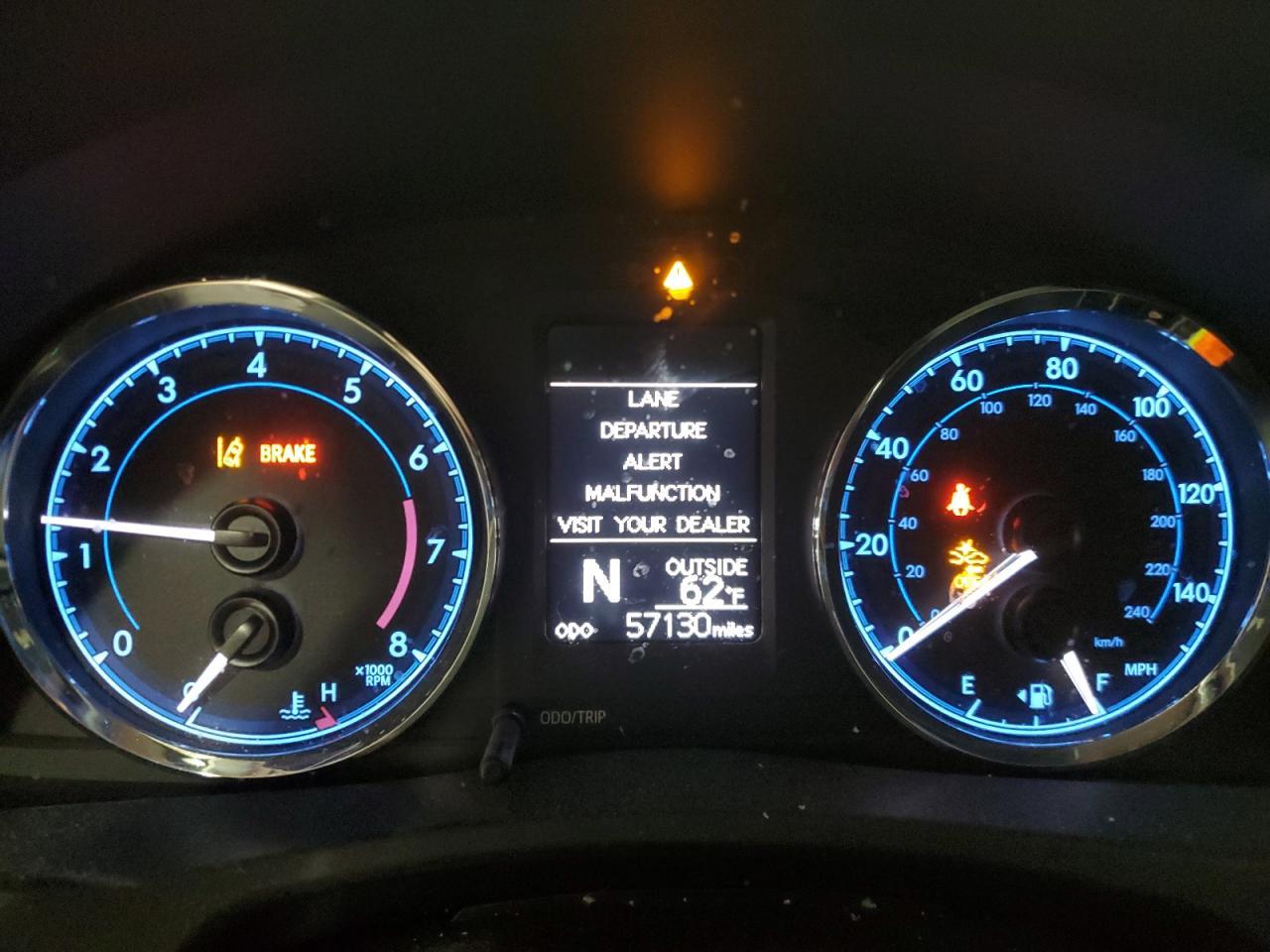 2017 TOYOTA COROLLA