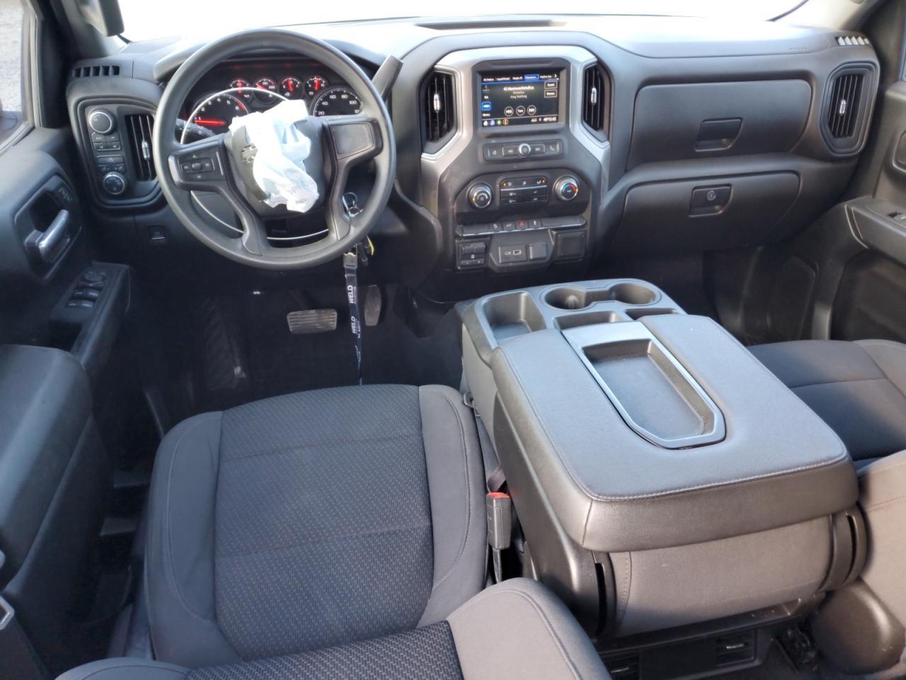 2021 CHEVROLET Silverado