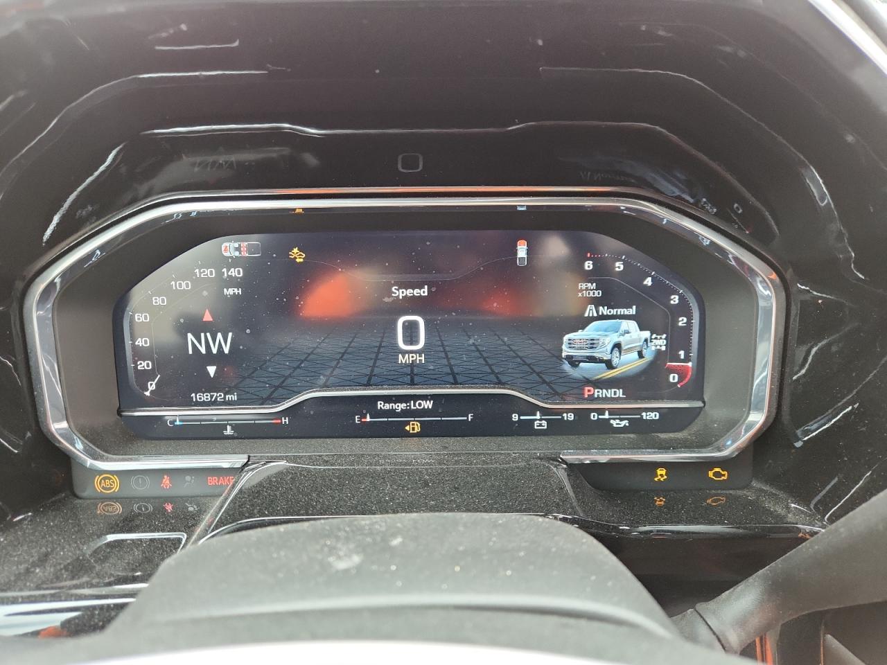 2025 GMC Sierra