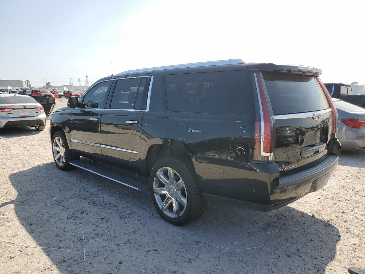 2017 CADILLAC ESCALADE