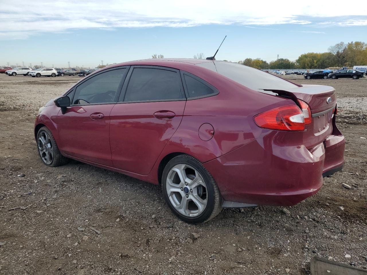 2011 FORD Fiesta