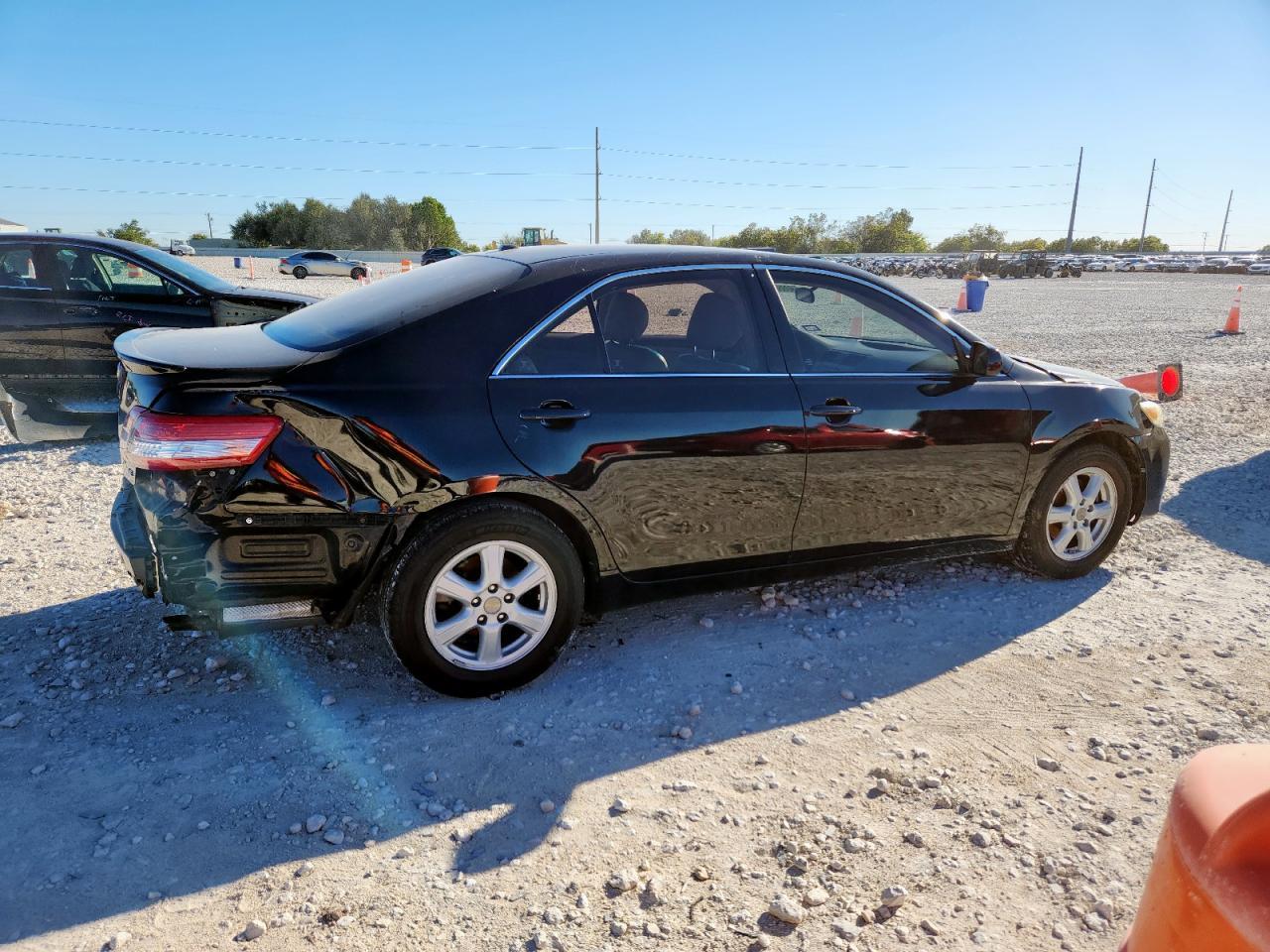 2010 TOYOTA CAMRY