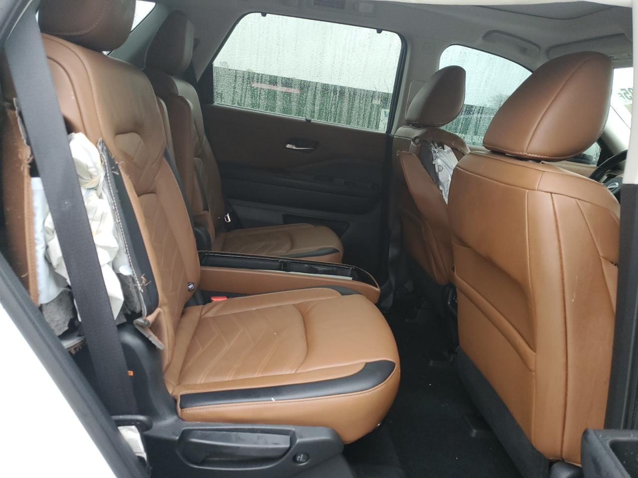 2022 NISSAN PATHFINDER