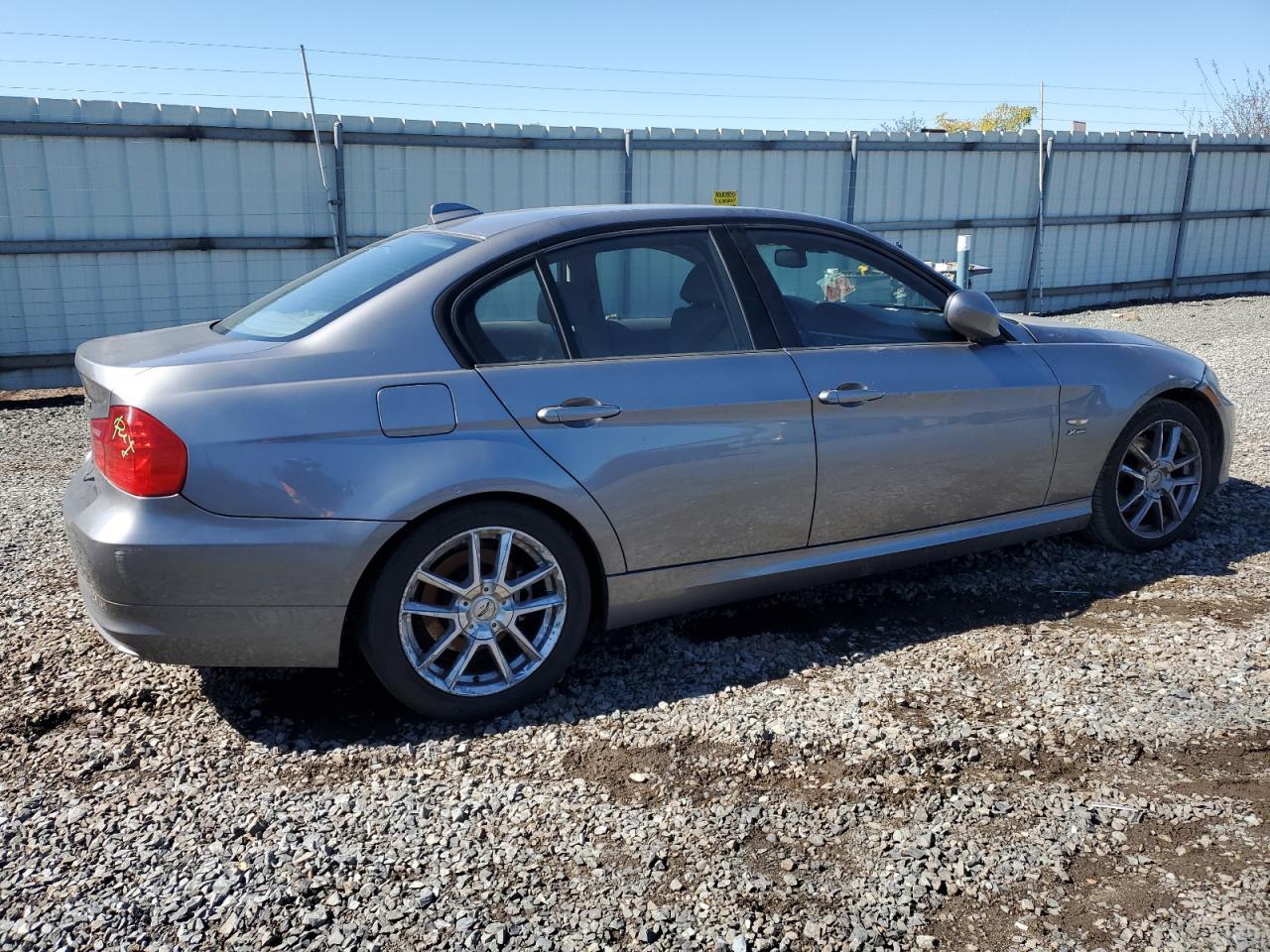 2011 BMW 3 SERIES