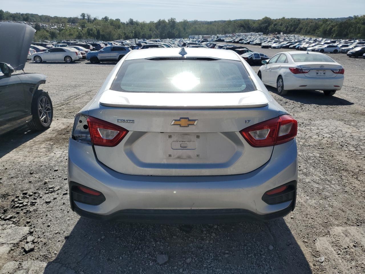 2016 CHEVROLET CRUZE