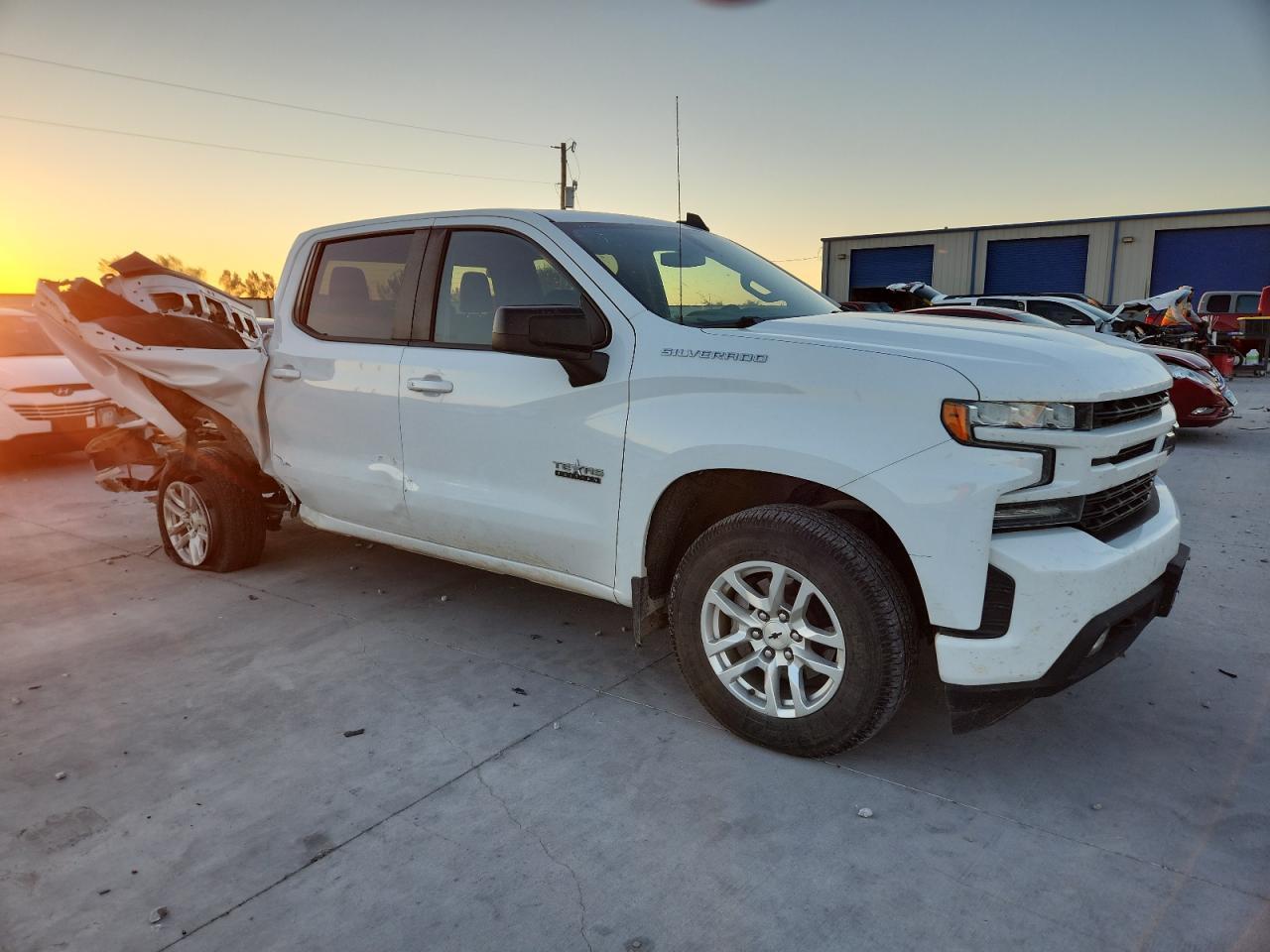 2021 CHEVROLET Silverado