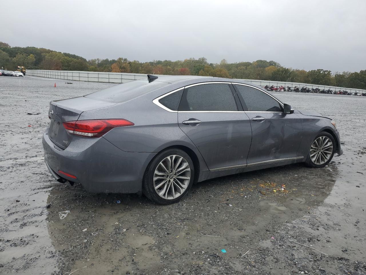 2015 HYUNDAI GENESIS