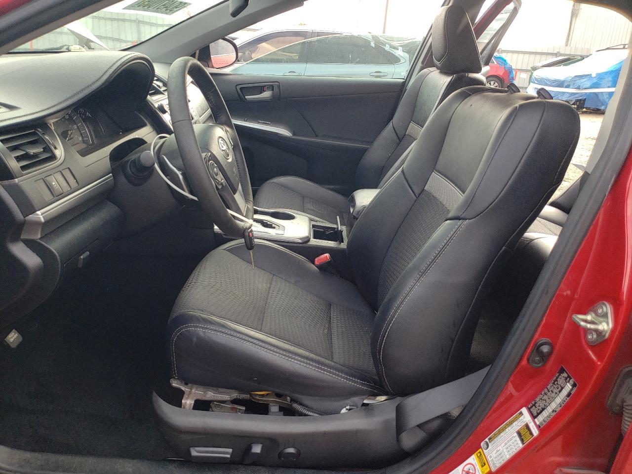 2014 TOYOTA CAMRY
