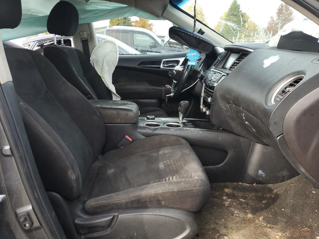 2016 NISSAN PATHFINDER
