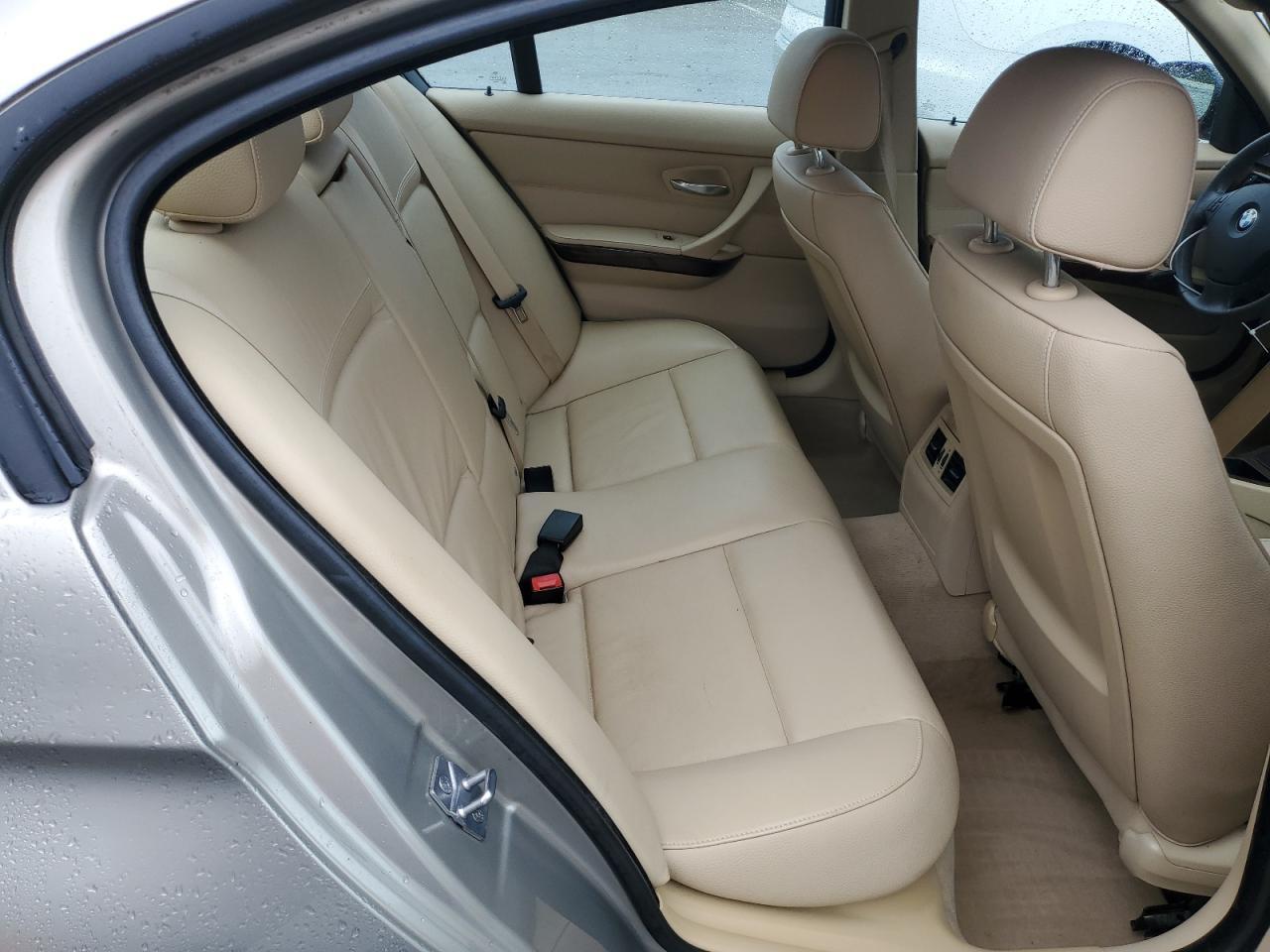 2010 BMW 3 SERIES