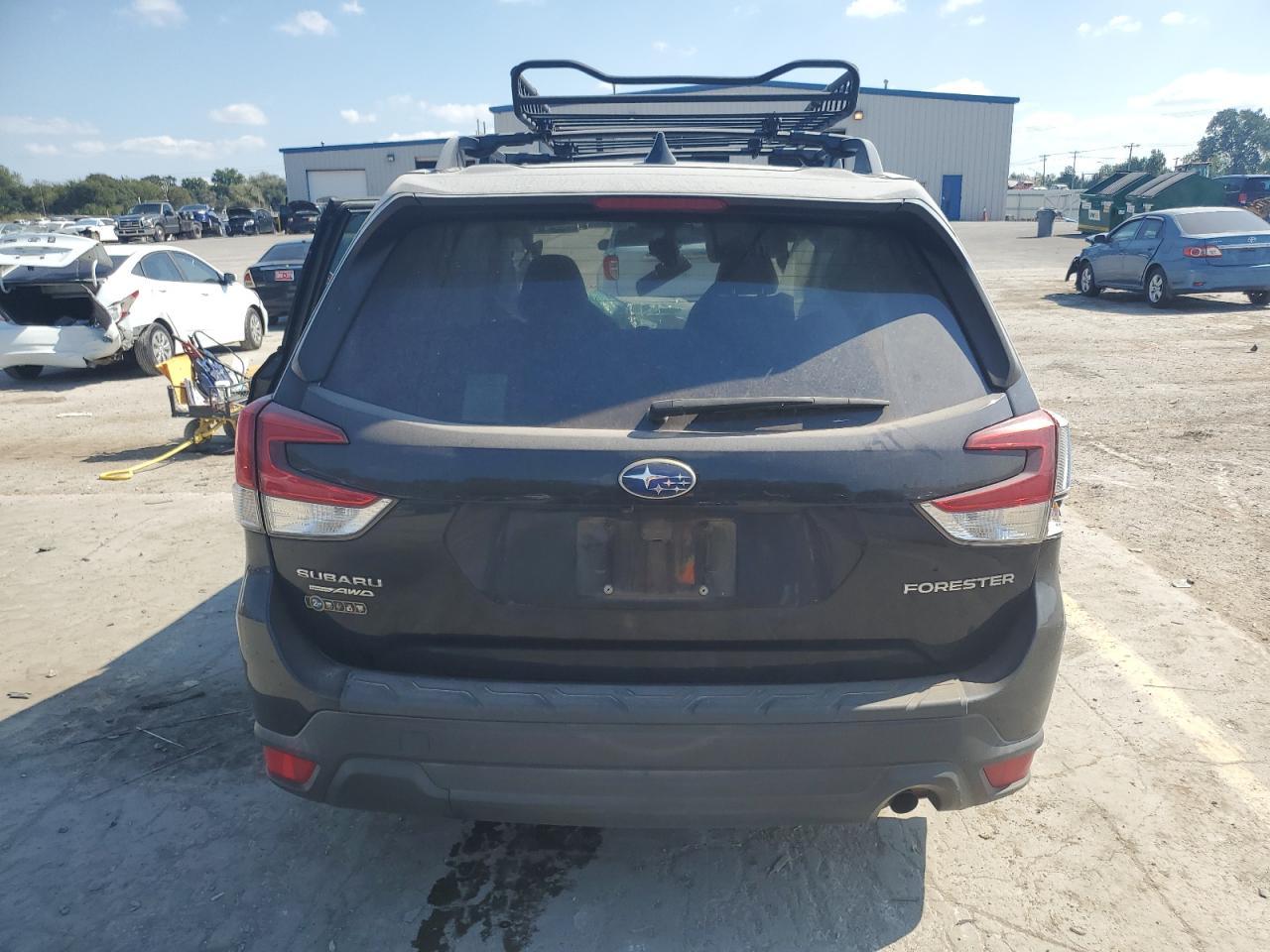 2021 SUBARU FORESTER