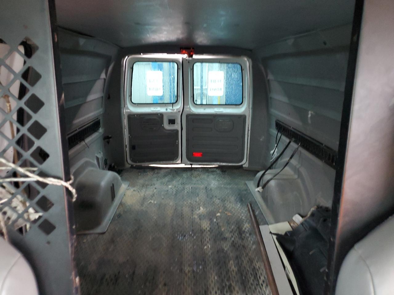 2010 FORD ECONOLINE