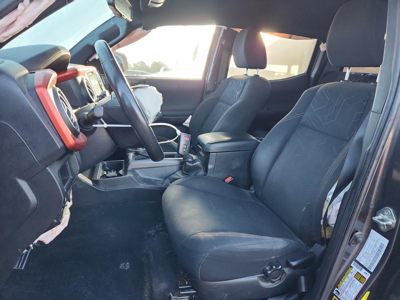 2017 TOYOTA TACOMA