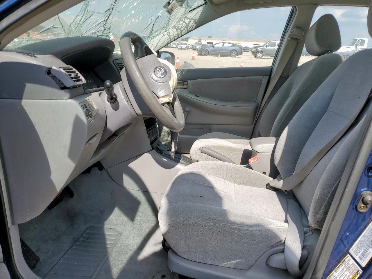 2004 TOYOTA COROLLA