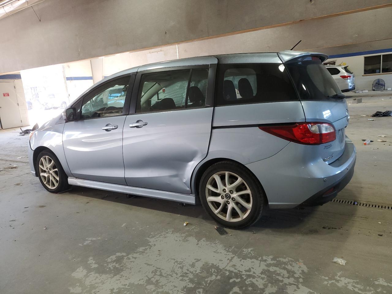 2013 MAZDA 5