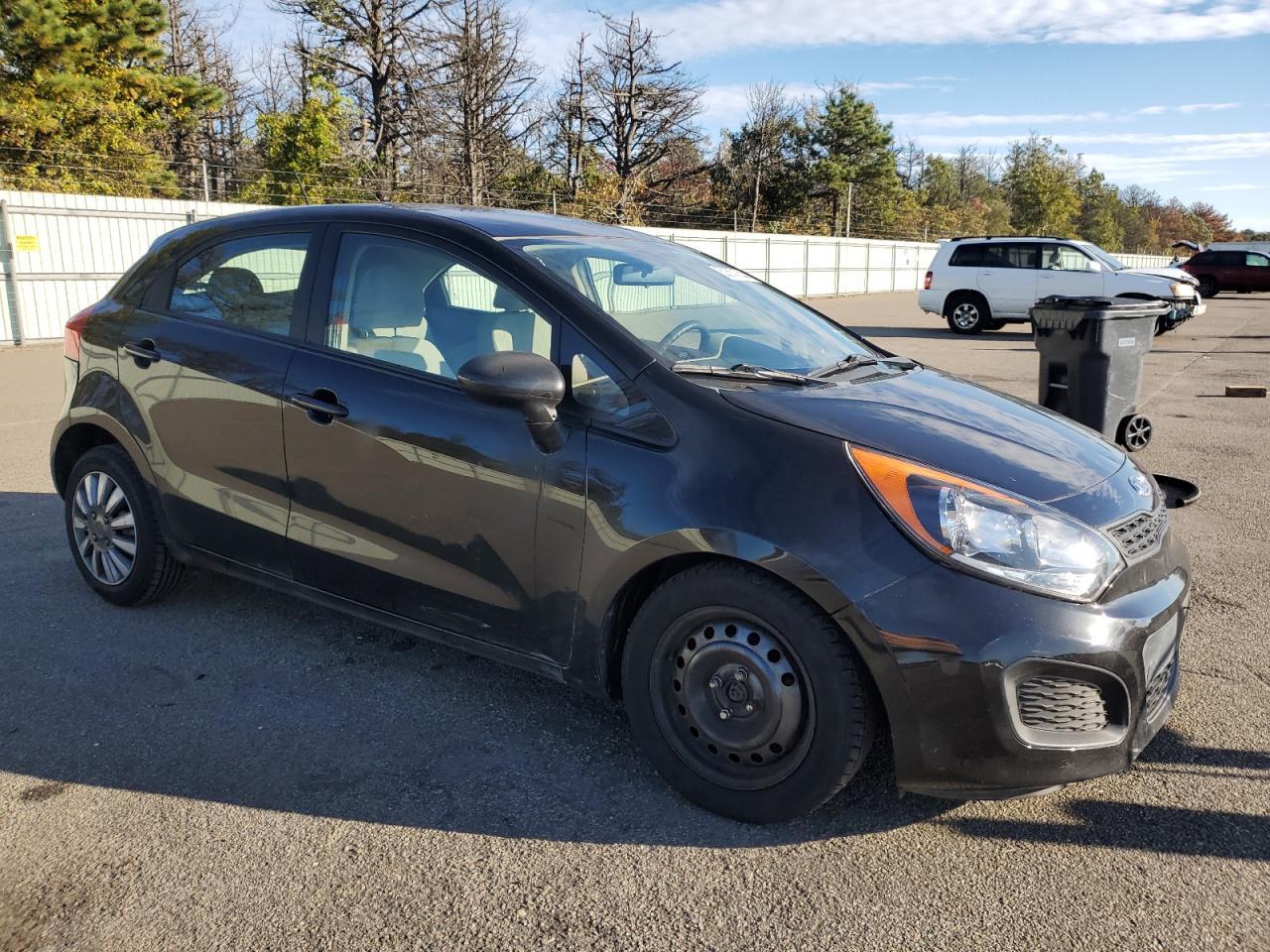 2013 KIA RIO