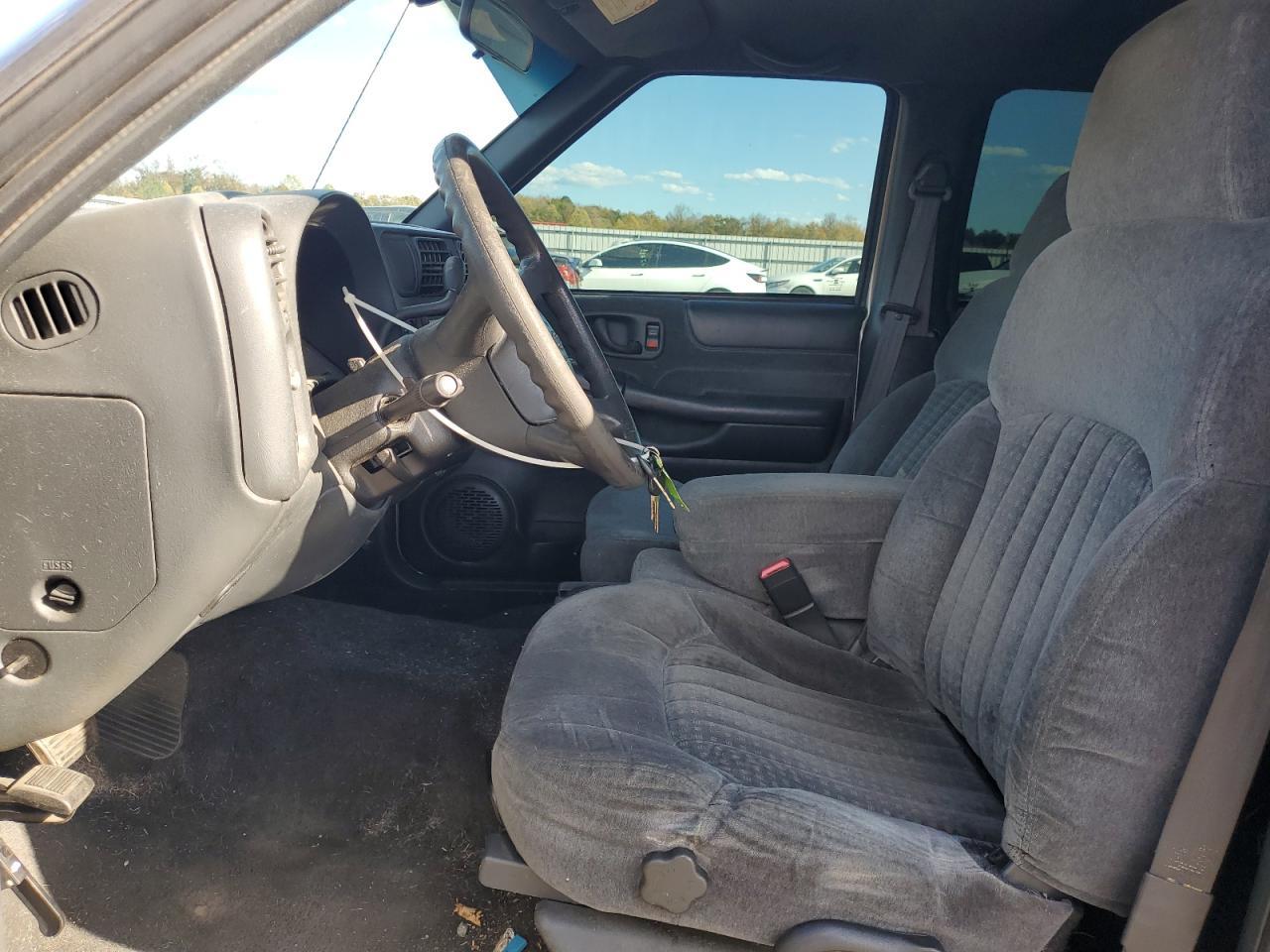 2001 CHEVROLET BLAZER