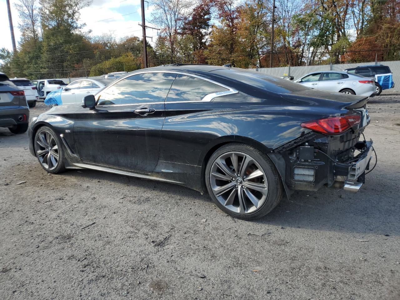 2017 INFINITI Q60
