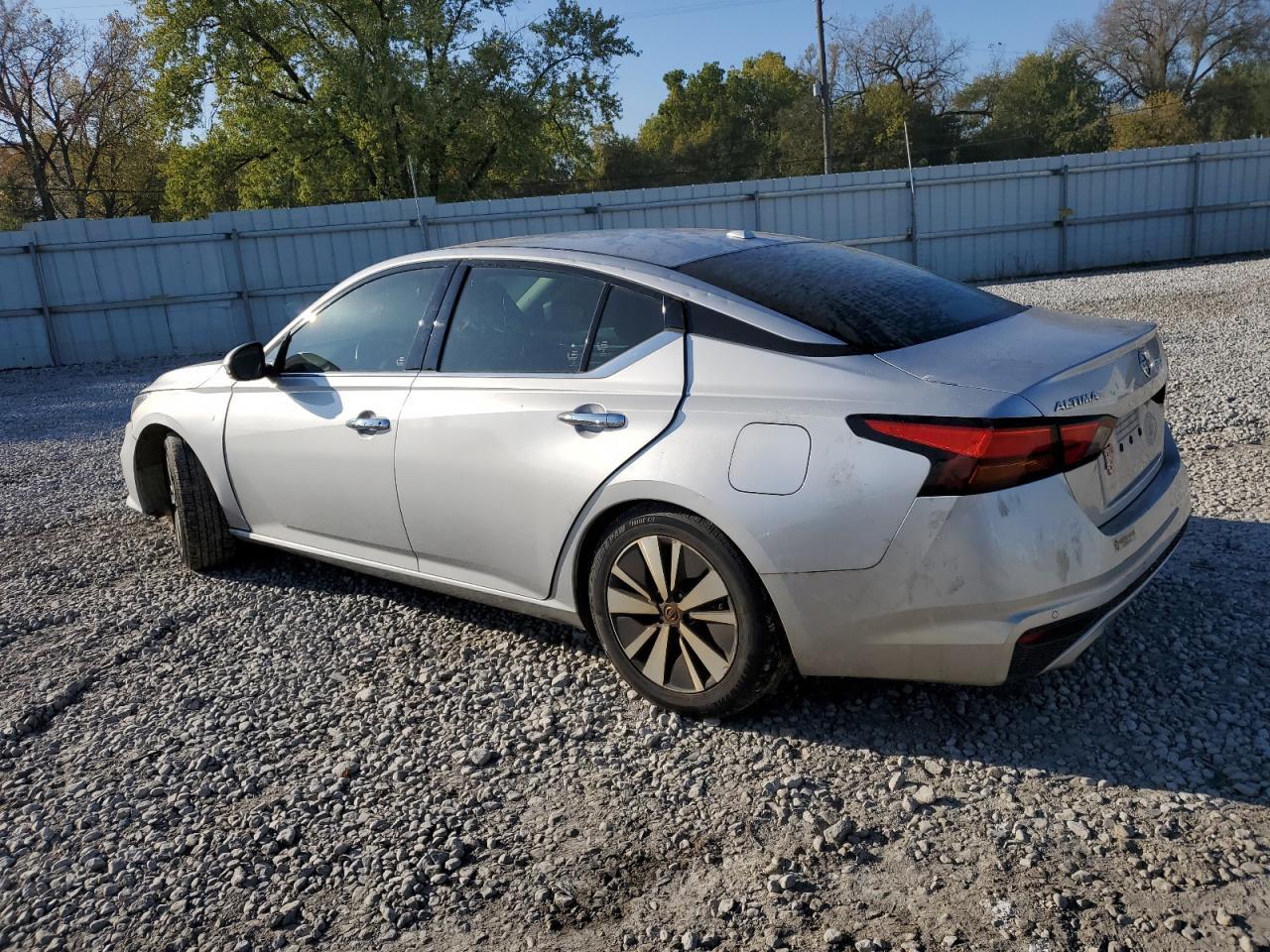 2019 NISSAN ALTIMA
