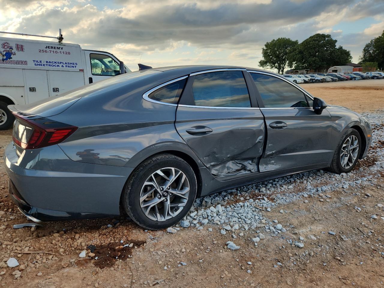 2023 HYUNDAI SONATA