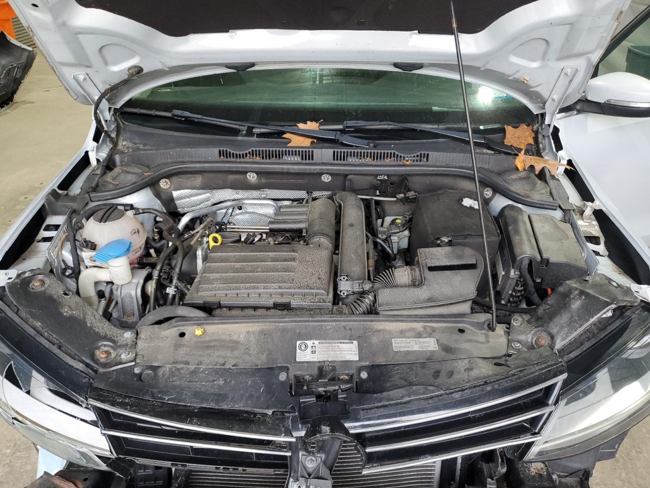 2017 VOLKSWAGEN JETTA