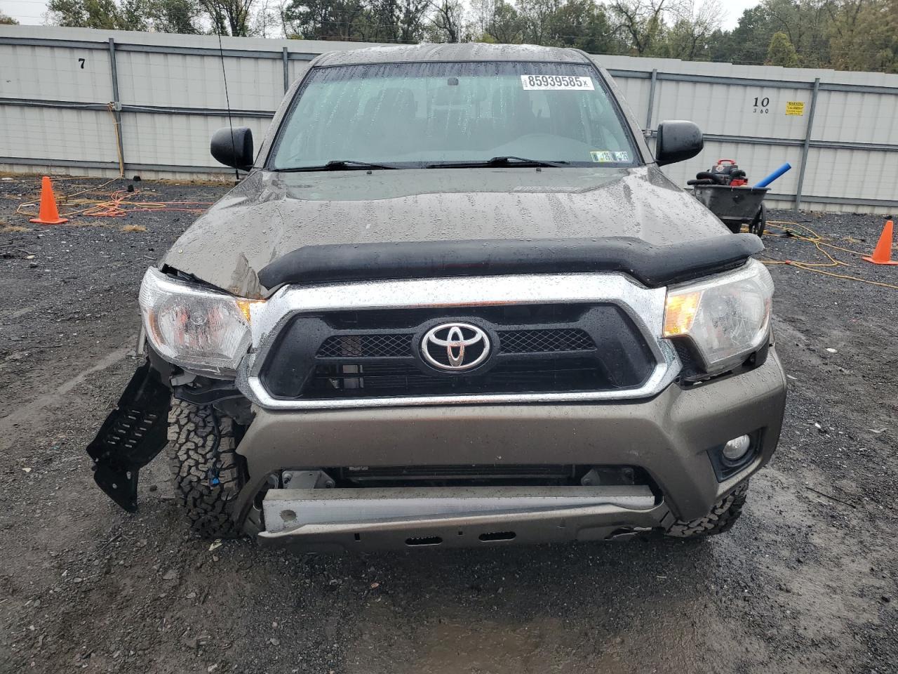 2012 TOYOTA TACOMA