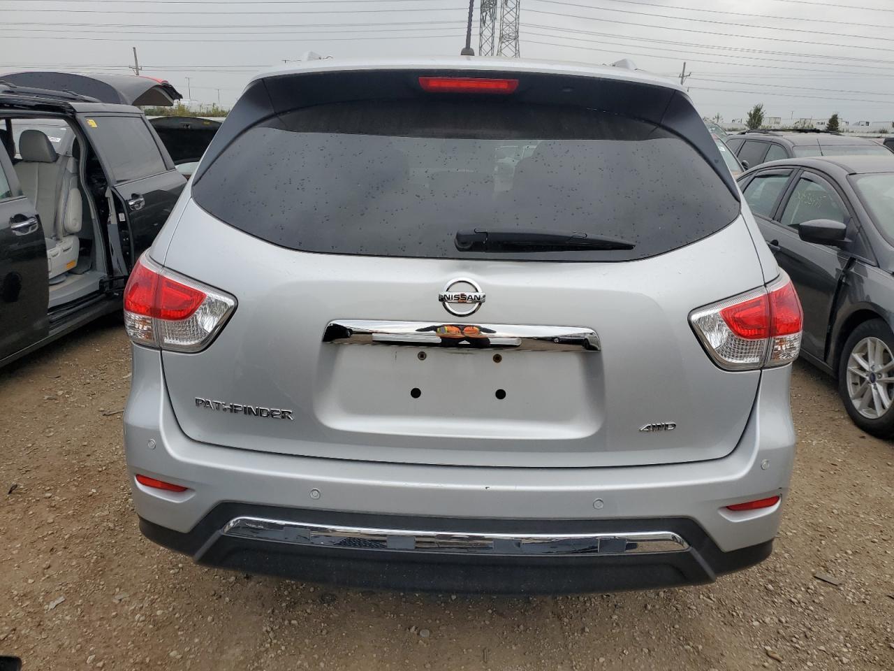 2016 NISSAN PATHFINDER