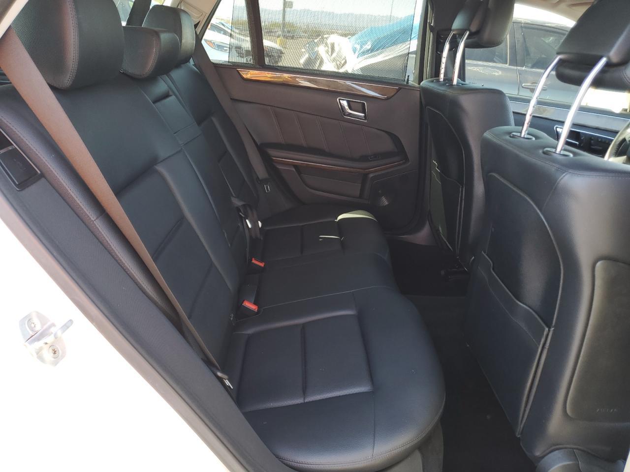 2011 MERCEDES-BENZ E-Class