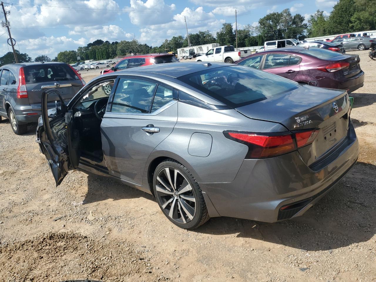2020 NISSAN ALTIMA