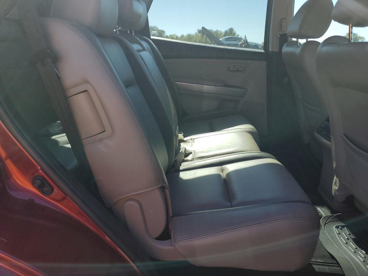 2010 MAZDA CX-9